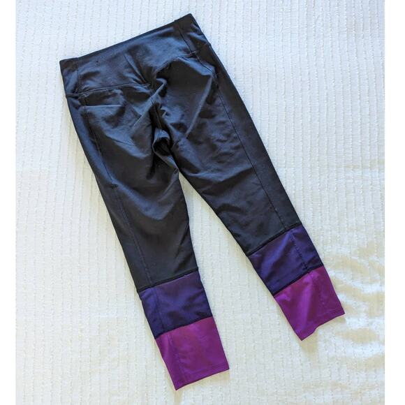 Nike Legend Dri-Fit Purple Mesh Cropped Leggings size Small - Picture 2 of 5
